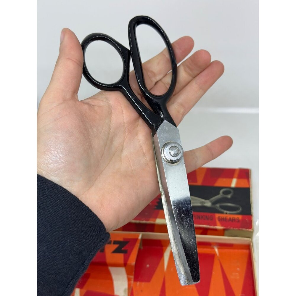 Vintage Spitz Pinking Shears Black Handle Steel Sewing Scissors w/ Original Box - Picture 6 of 9